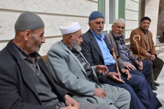 Türkiye's elderly population hits record 11.1% as demographic shift deepens