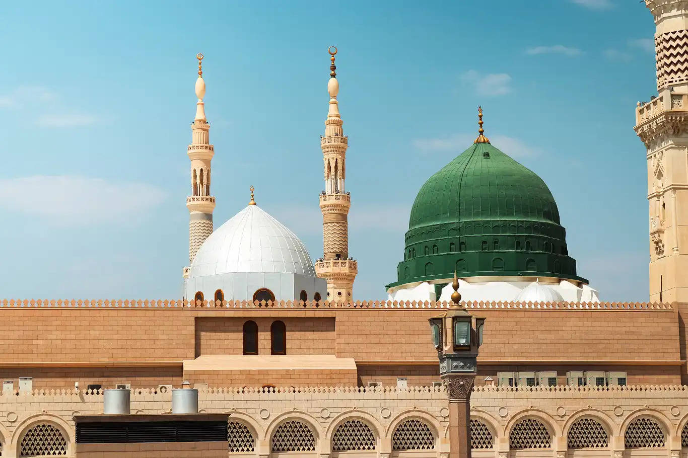 Muslims worldwide set to mark Mawlid al-Nabi on Monday