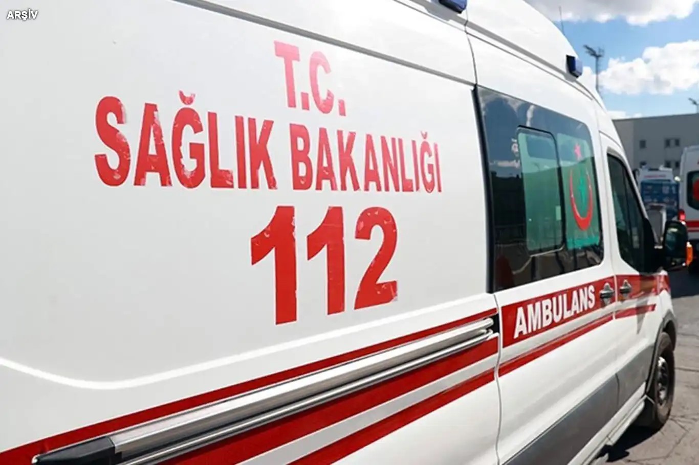 Kırıkkale'de pikap ile hafif ticari araç çarpıştı: 5 yaralı