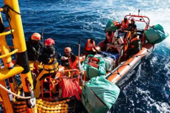 Death toll rises to 11 after migrant boat sinks off Tunisia