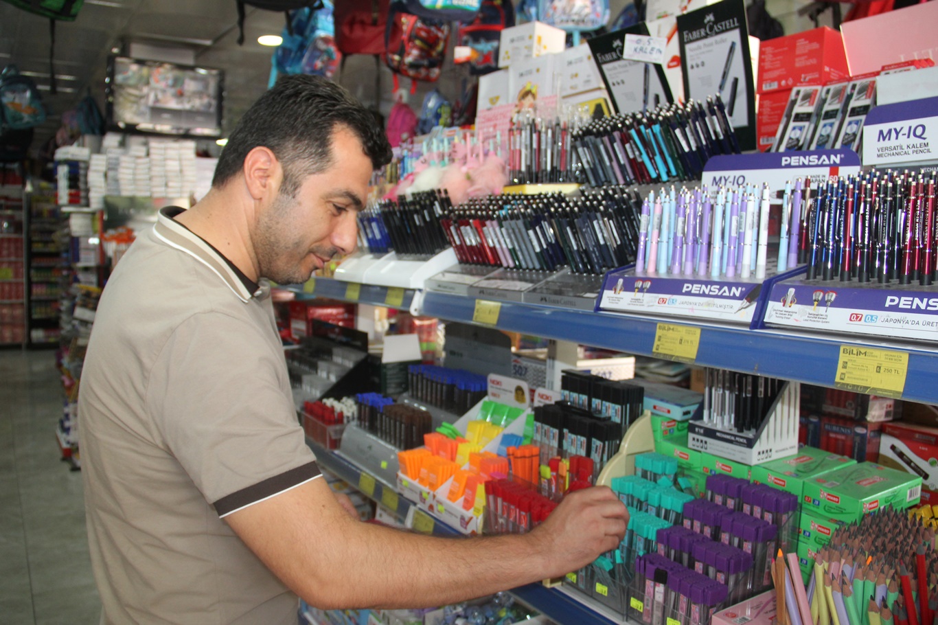 Kırtasiyelerde yeni sezon heyecanı: Hazırlıklar tamamlandı