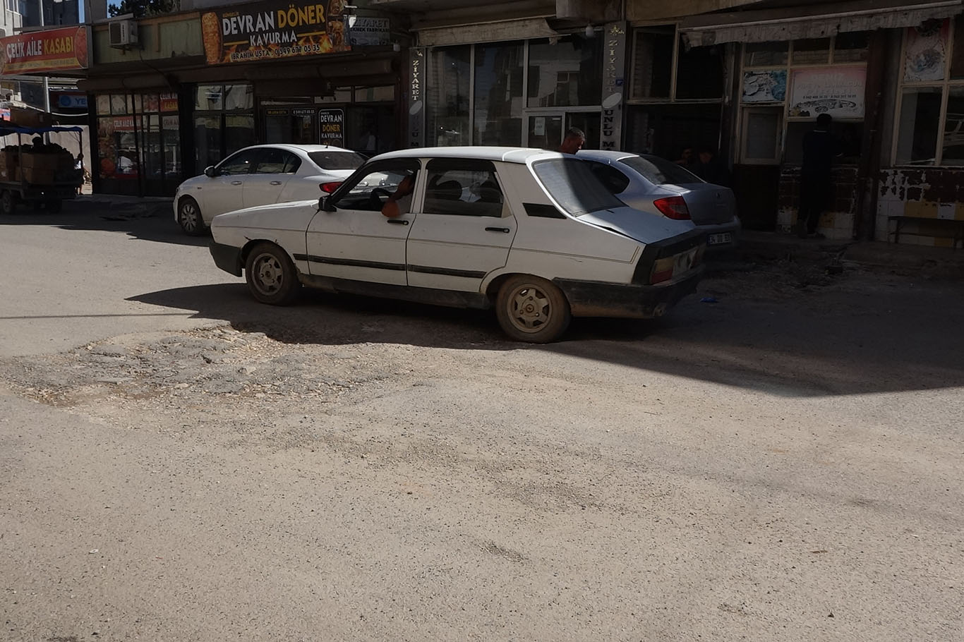 HÜDA PAR Suruç İlçe Başkanı Fidan'dan ilçedeki bozuk yolların onarılması çağrısı
