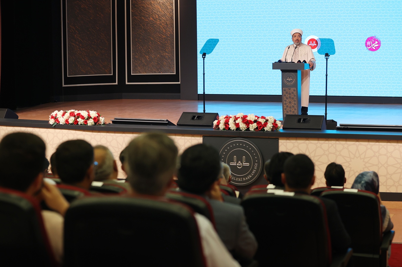 Diyanet İşleri Başkanı Arpaguş: Efendimiz tüm insanlık için ideal bir örnek olmuştur