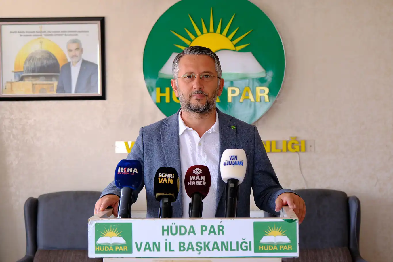 HÜDA PAR Van İl Başkanı Sayğın, Yapıcıoğlu'nun katılacağı kongreye halkı davet ederek şehrin sorunlarına dikkat çekti