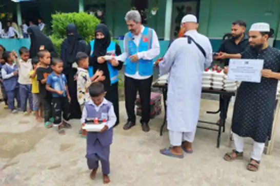 Orphans Foundation provides meals to orphans and needy families in Bangladesh