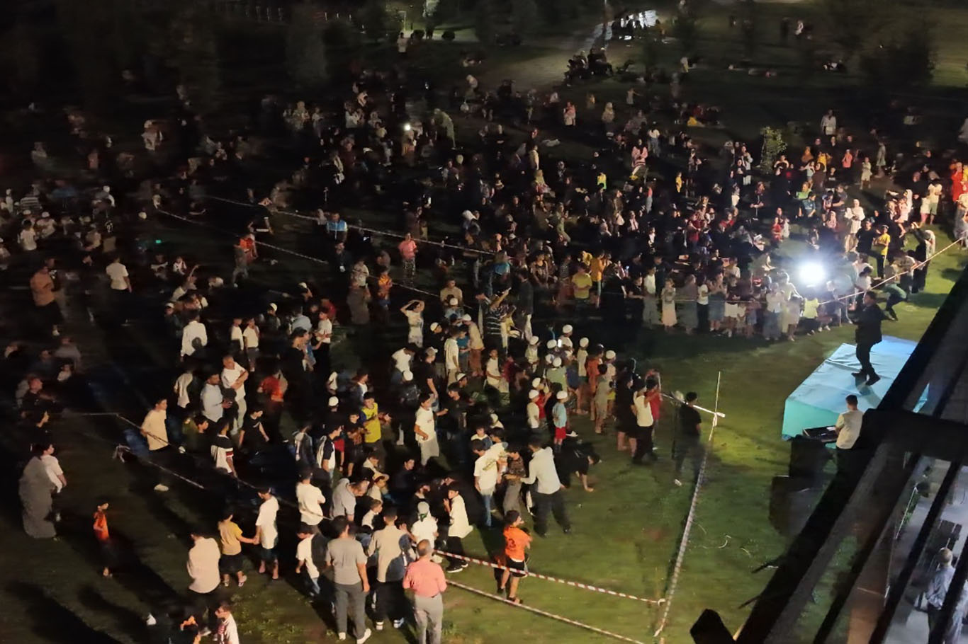 بزووتنەوەی بانگەوازی و گەنجایەتی لە ١٦ ناوچەی دیاربەکر بەرنامەی مەولود ڕێکخست