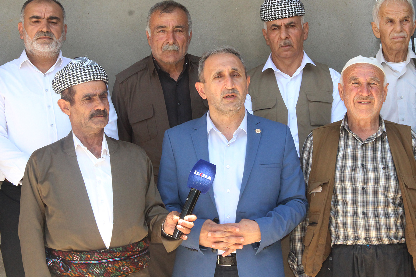 HÜDA PAR Milletvekili Demir, Roboski olayında hayatını kaybedenlerin aileleriyle bir araya geldi