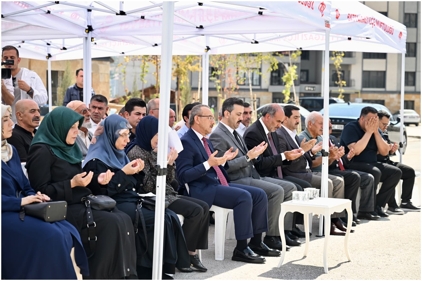 Malatya'da bir caminin temeli daha dualarla atıldı