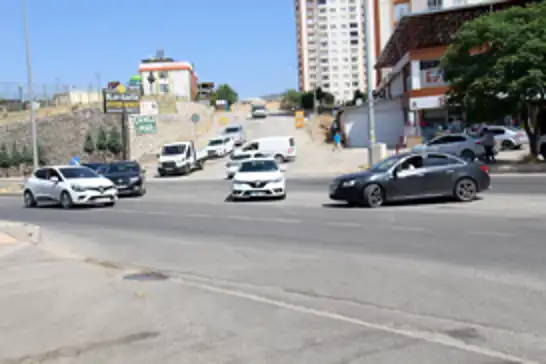 HÜDA PAR İlçe Başkanı Balyen: Silvan halkının kavşak talebi karşılanmalı