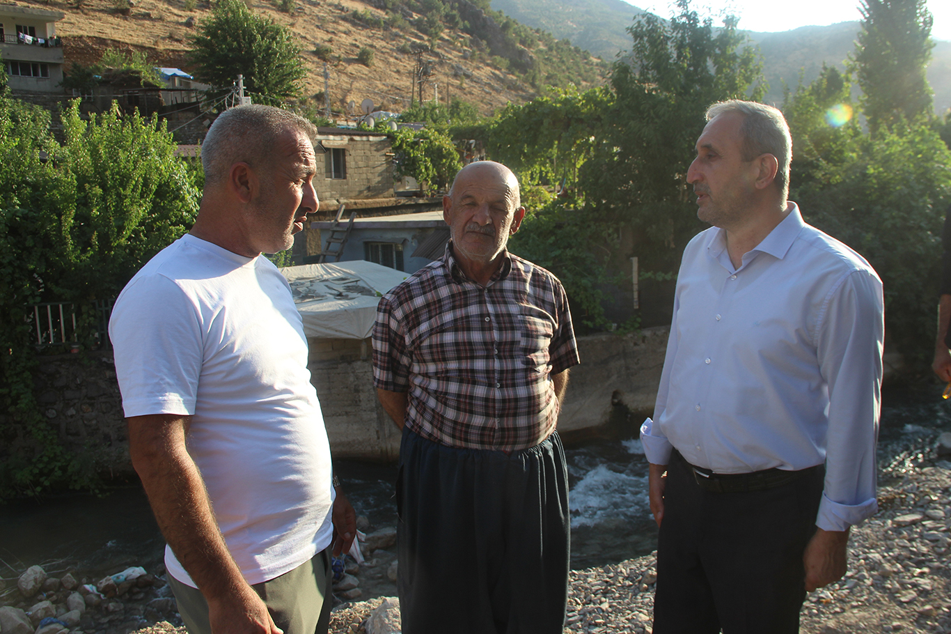 HÜDA PAR MİLLETVEKİLİ DEMİR, TAŞDELEN KÖYÜNDEKİ BARAJ TEHLİKESİNE DİKKAT ÇEKTİ