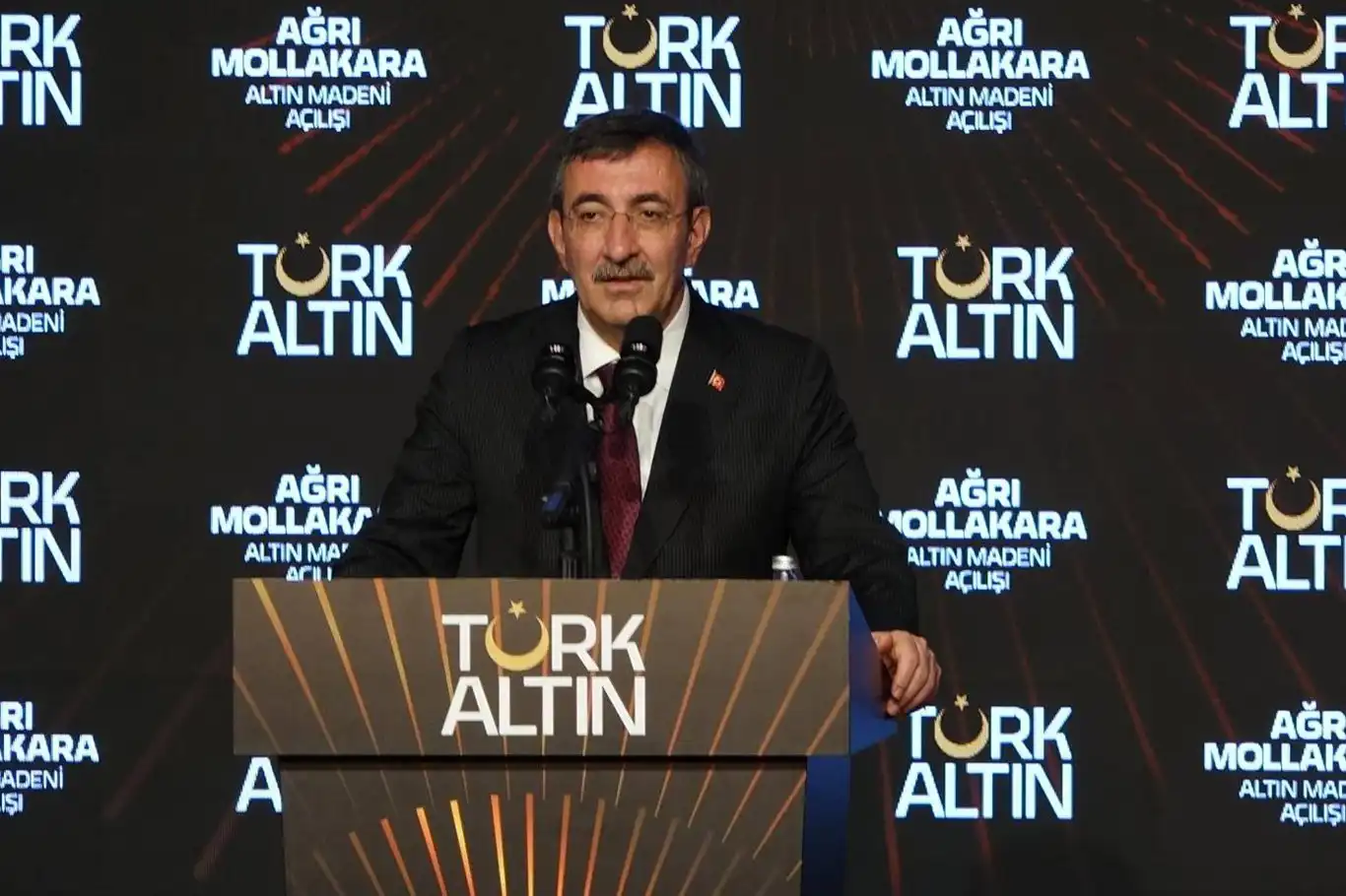 Cumhurbaşkanı Yardımcısı Yılmaz: Ağrı'daki altın madeninde ilk 5 yılda 17 ton altın üretilecek