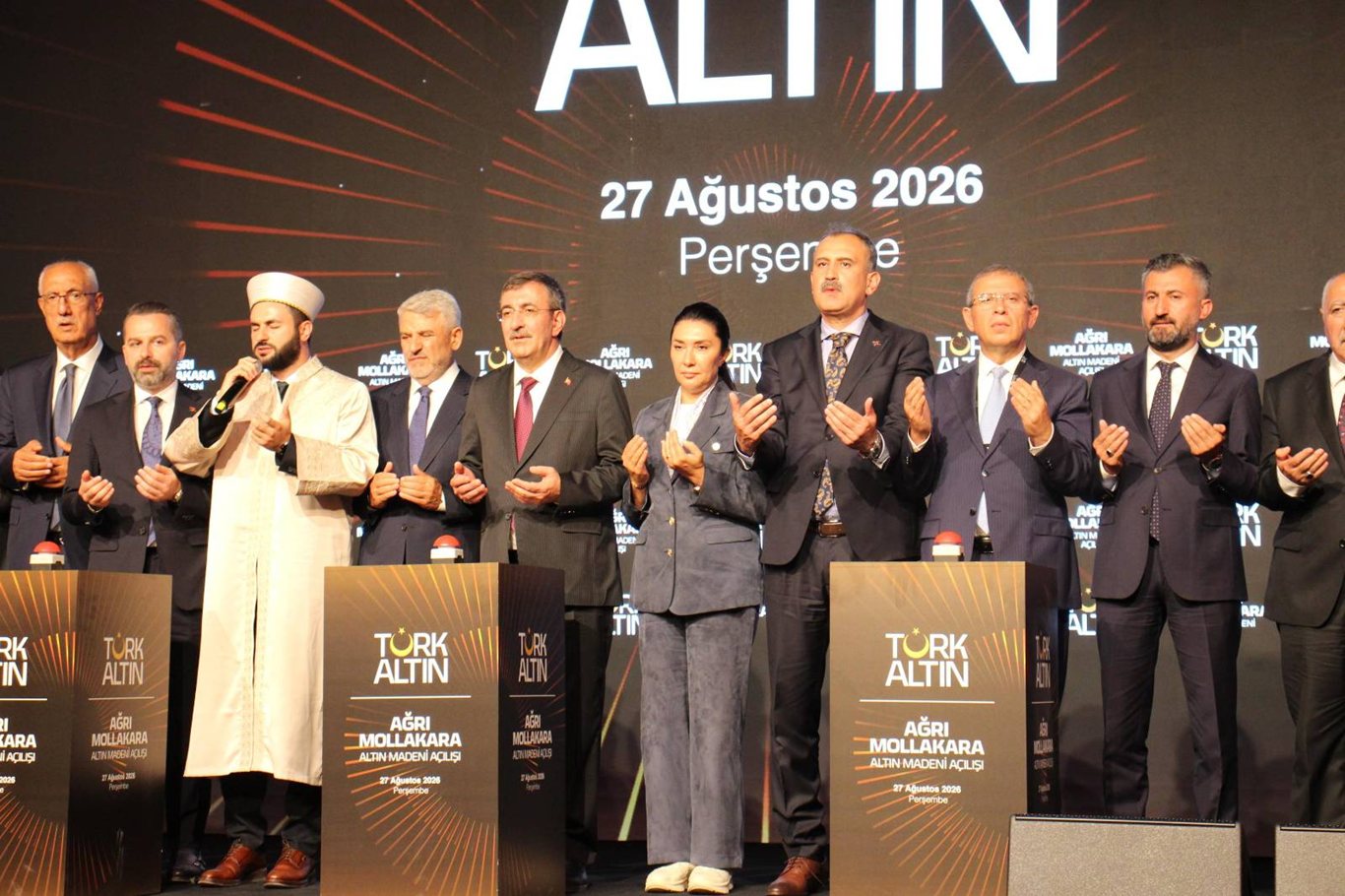 Cumhurbaşkanı Yardımcısı Cevdet Yılmaz, Ağrı'da Mollakara Madeni'nin açılış törenine katıldı.