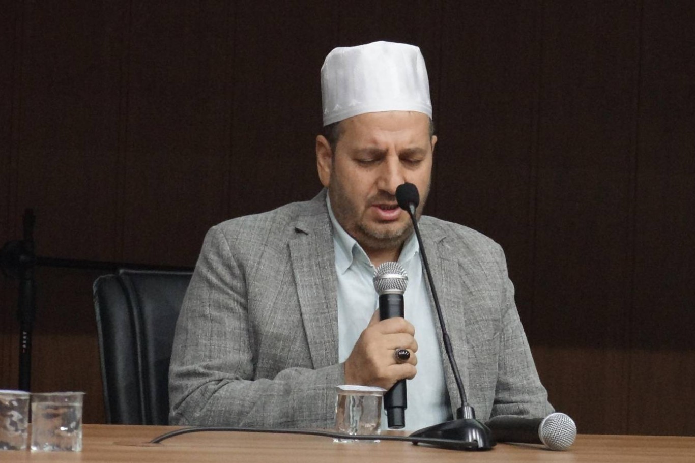 Prof. Dr. Ensari: Hayatımızın bütün alanlarında O’nda örneklik görmeliyiz