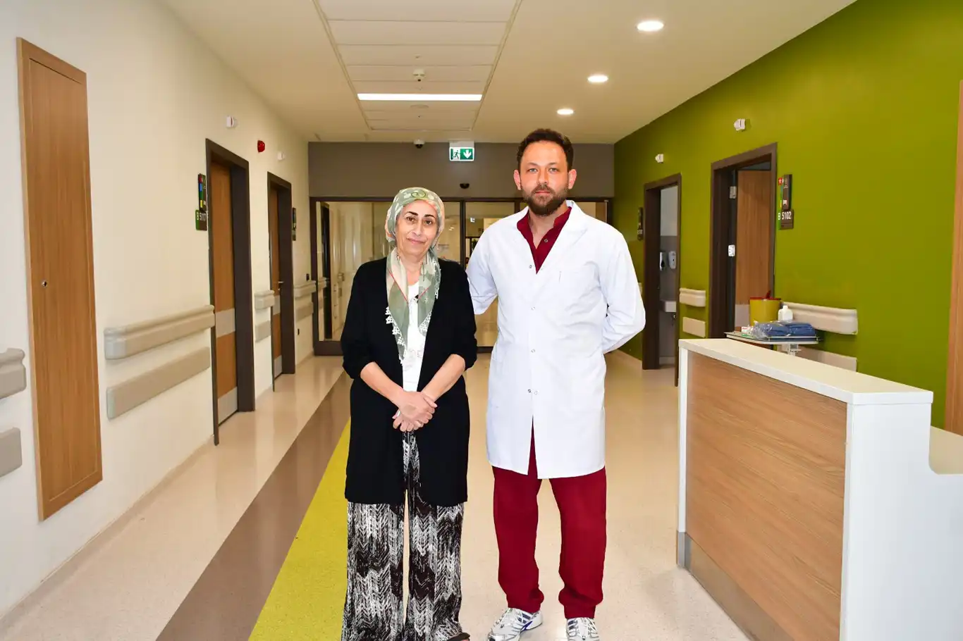 Gaziantep'te karın bölgesini dolduran 20 kilogramlık tümöre müdahale