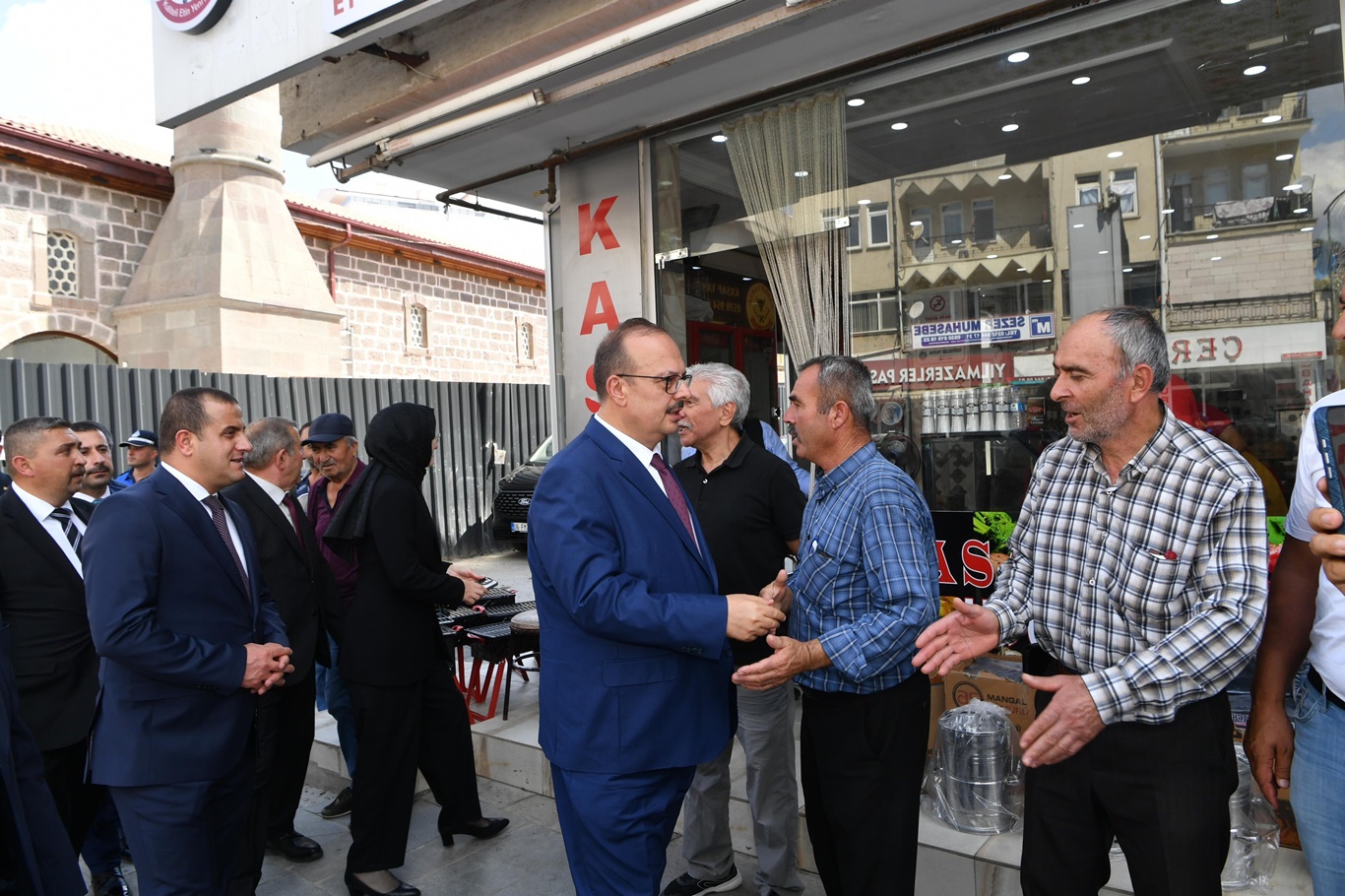 Ankara Valisi Canbolat Akyurt'ta kamu yatırımları ve devam eden projeleri inceledi