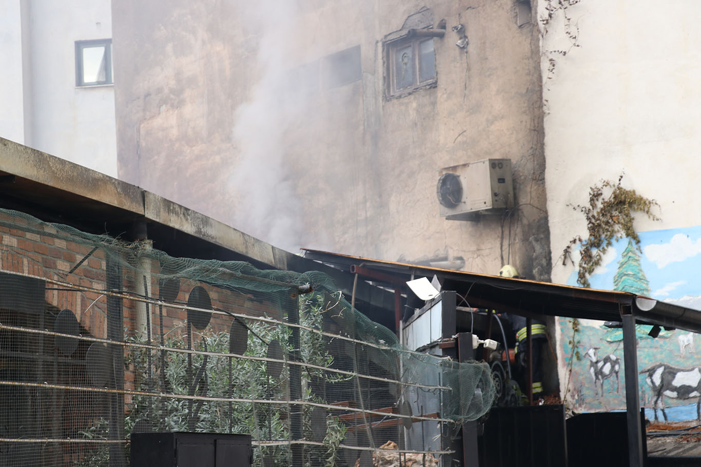 Gaziantep'te iş yerinde çıkan yangın kontrol altına alındı