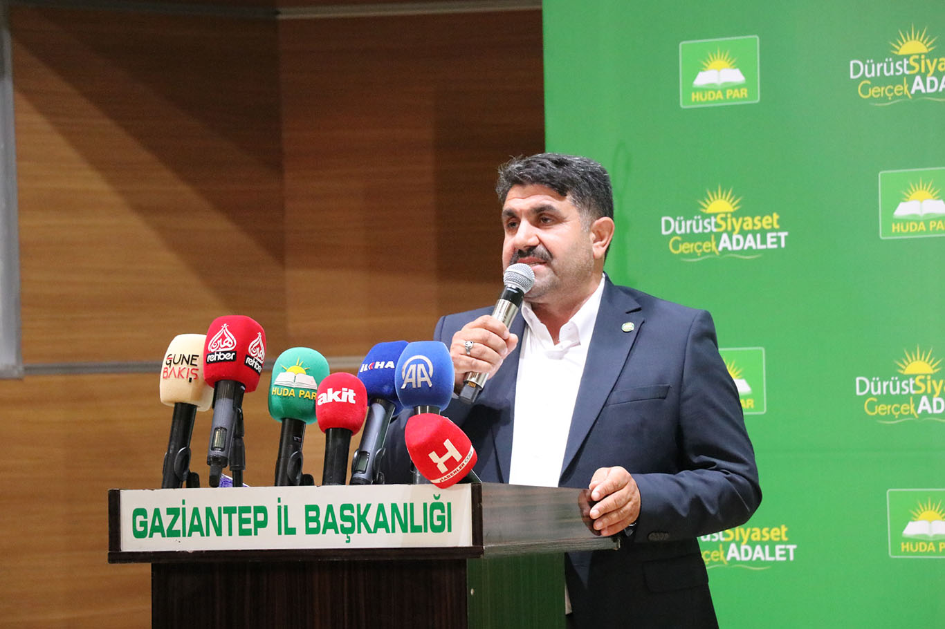 HÜDA PAR leader reaffirms commitment to justice at Gaziantep congress