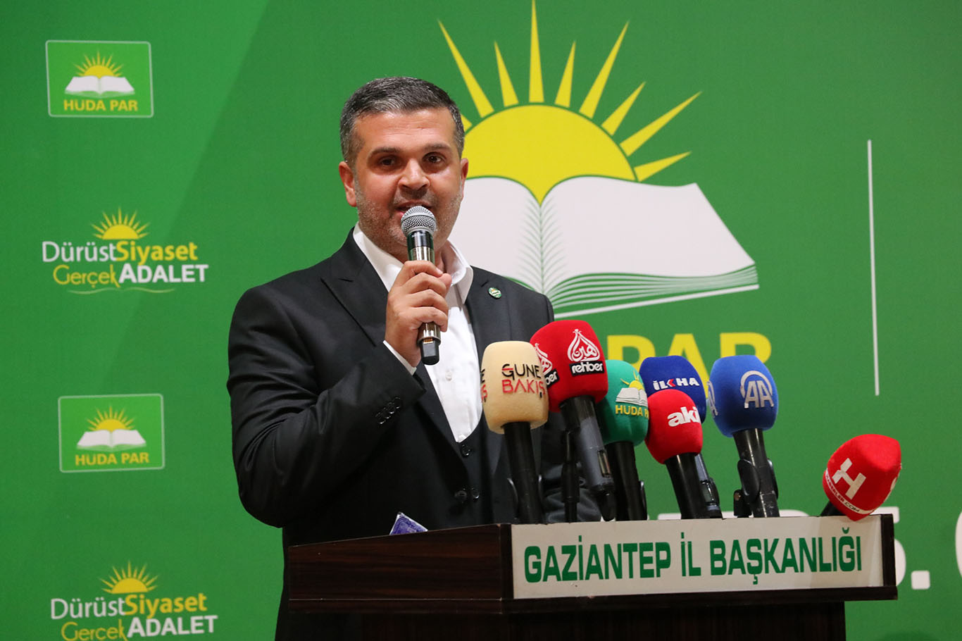 HÜDA PAR leader reaffirms commitment to justice at Gaziantep congress
