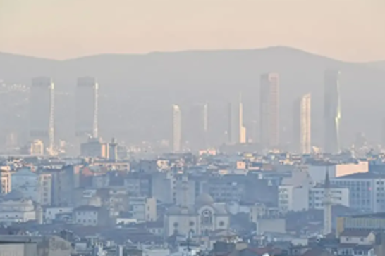 İzmir'de hava kirliliği arttı: Bazı bölgelerde risk seviyesi yükseldi