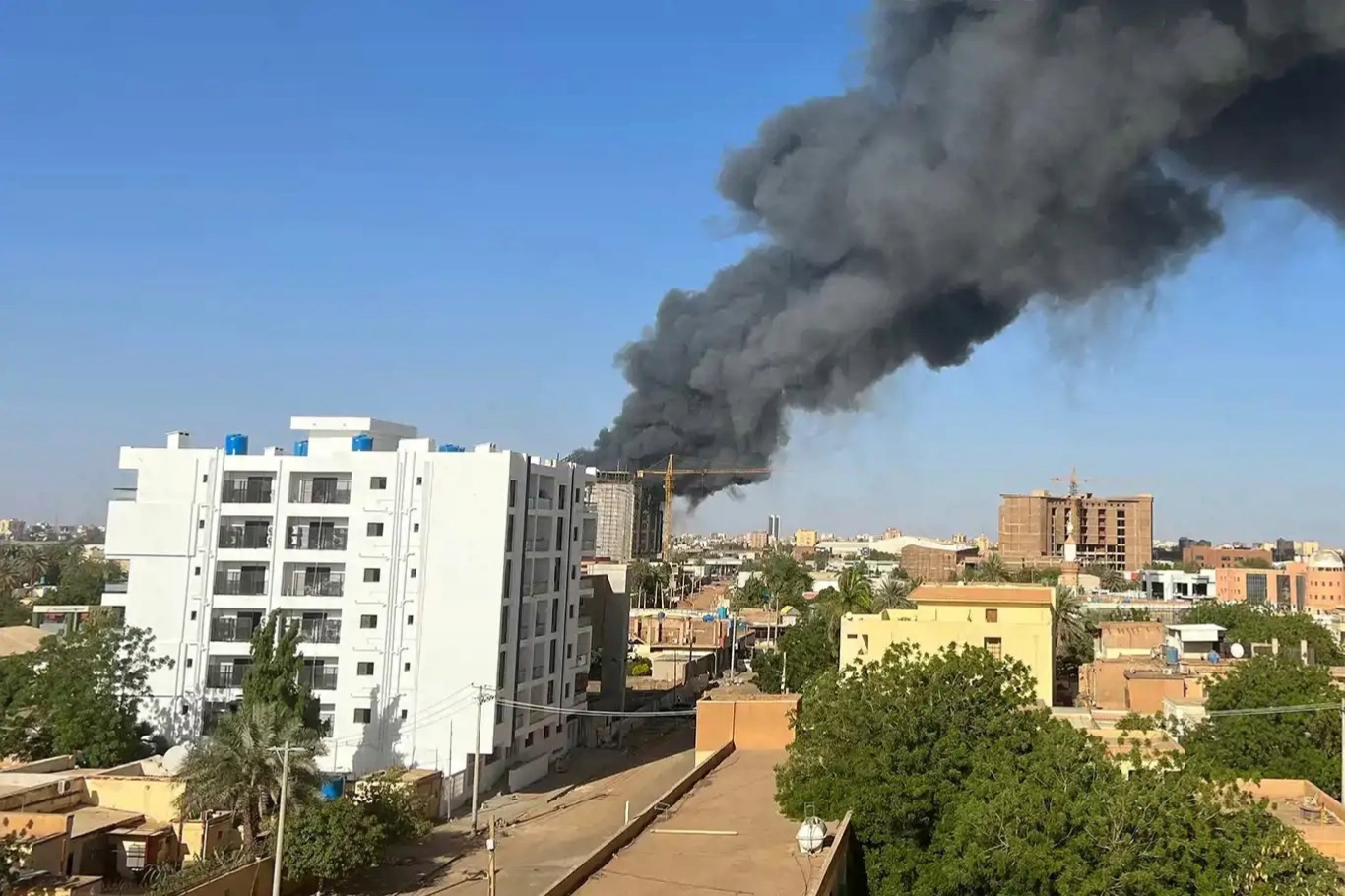 الانقسام السياسي يبدد آمال التسوية في السودان