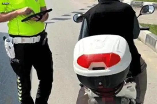 Polisten kaçan motosiklet sürücüsüne 242 bin 500 TL ceza