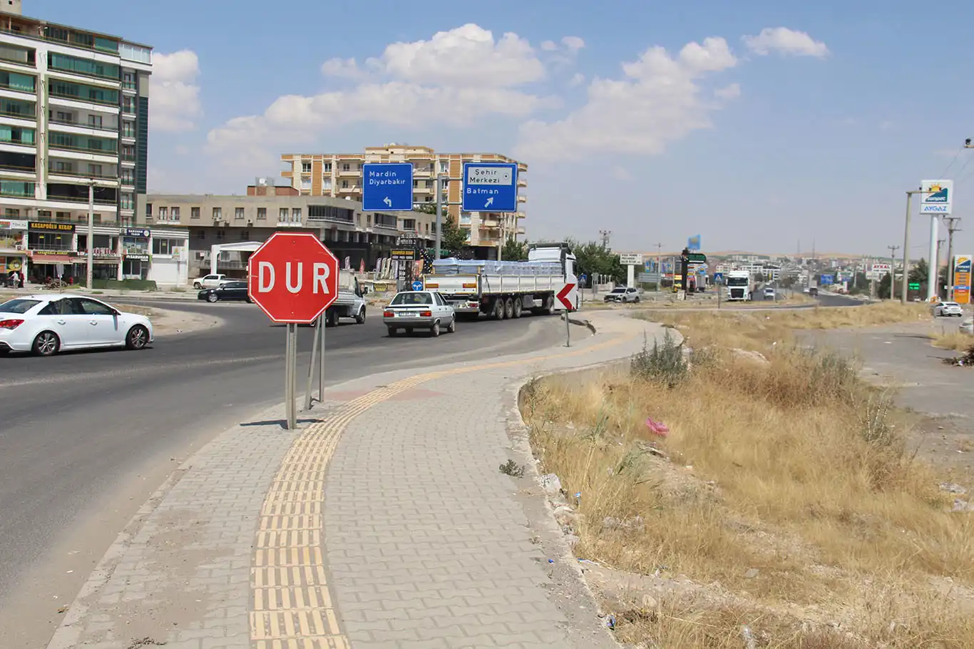 HÜDA PAR Bismil İlçe Başkanı Balık'tan kavşak genişletilmesi çağrısı