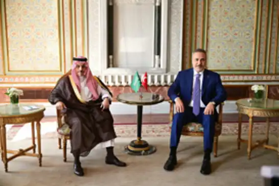 Bakan Fidan, Suudi mevkidaşı Ferhan ile görüştü