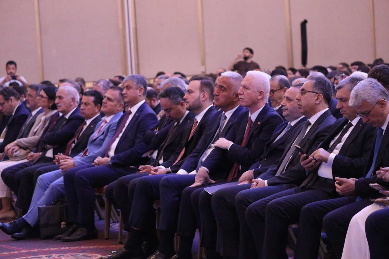 Türkiye Plastik Atık Çalıştayı İstanbul'da başladı