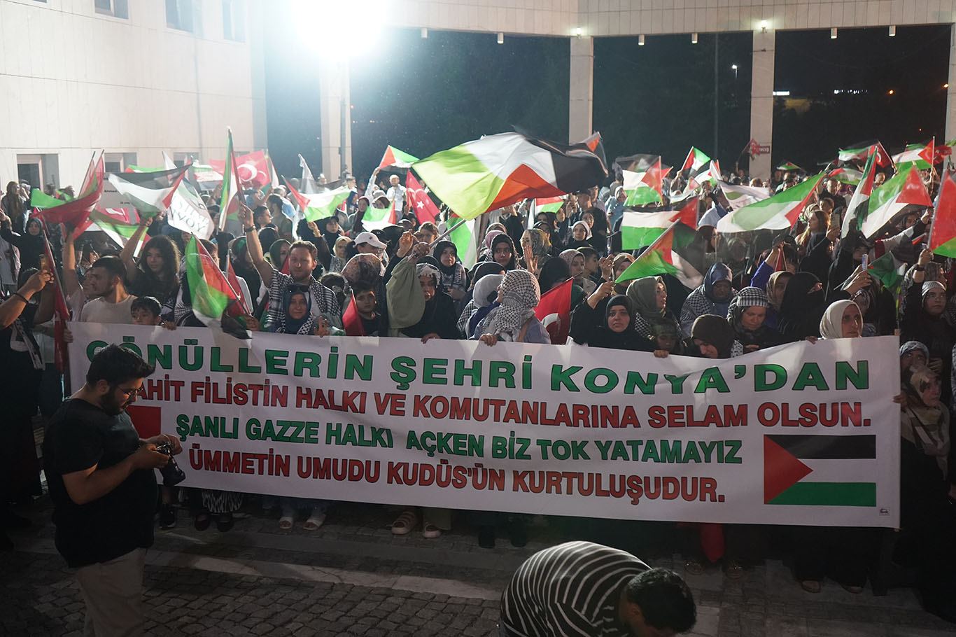 Uluslararası Filistin Konvoyu Konya'da: Amacımız siyonist reijmin zulümlerine karşı durmaktır