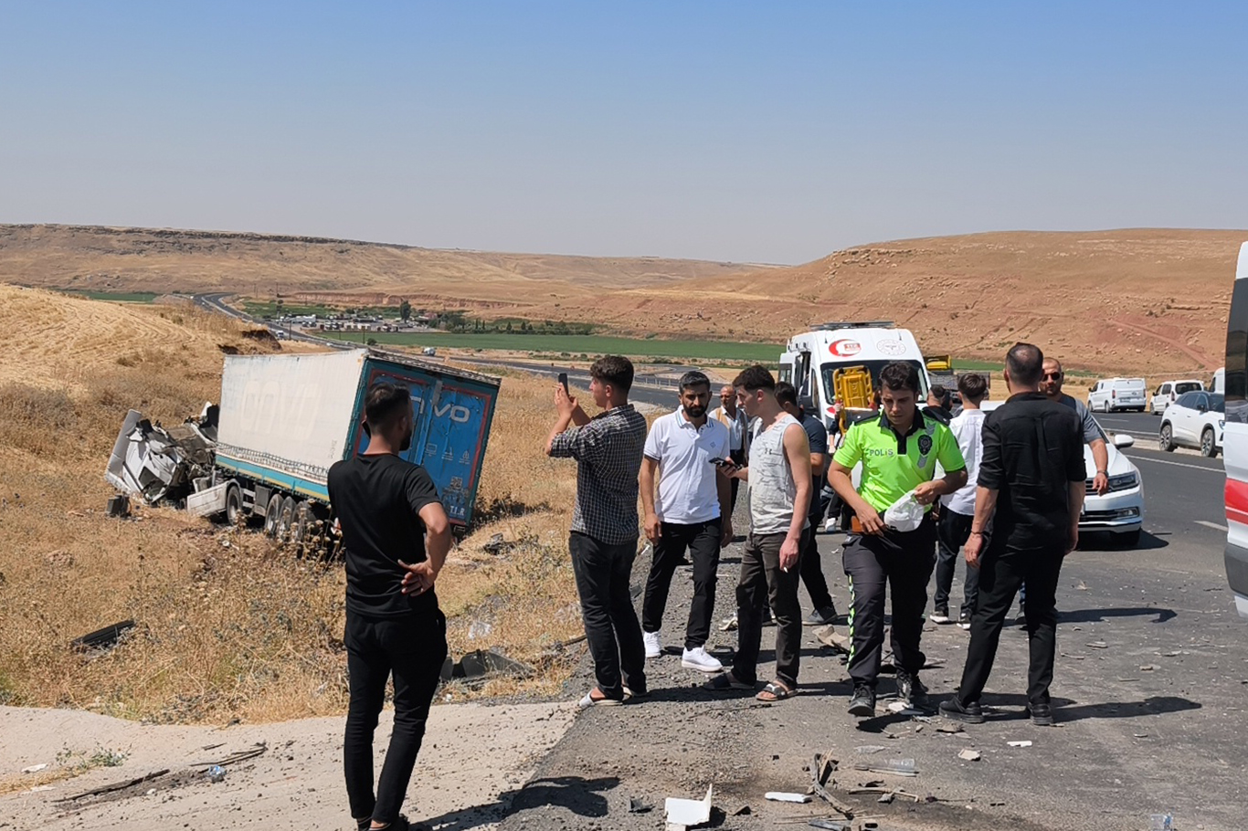 Cizre-Silopi kara yolunda kaza: 5 yaralı