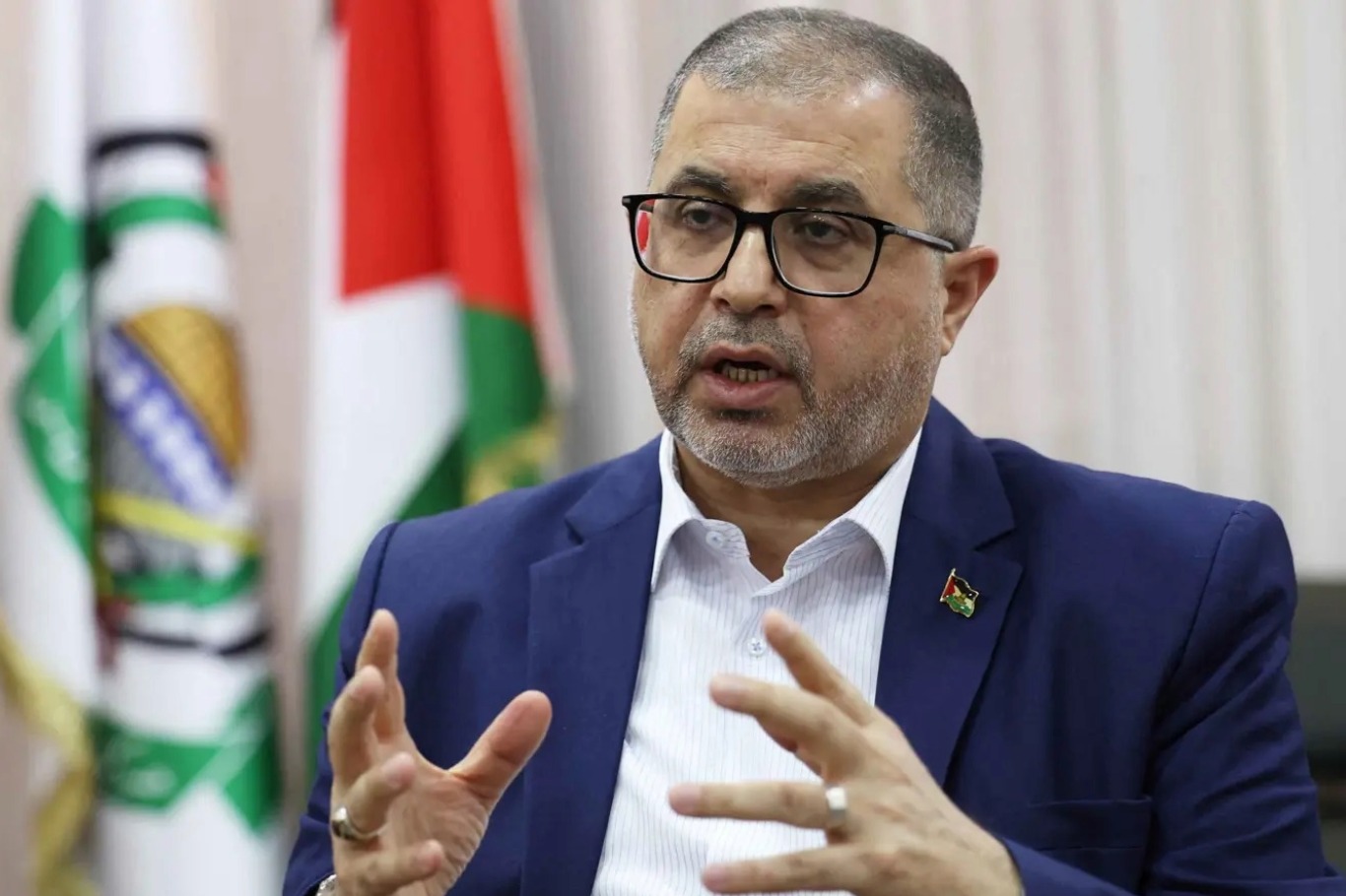 باسم نعيم: ننتظر ردًا رسميًا من "ملادينوف" بشأن المرحلة الثانية من الاتفاق