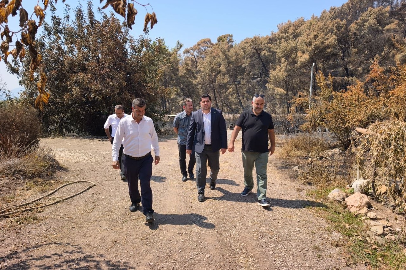 HÜDA PAR Antalya İl Başkanlığı’ndan yangın bölgesine ziyaret
