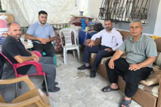 HÜDA PAR heyeti, Tarsus'ta muhtarları ve mahalle sakinlerini ziyaret etti