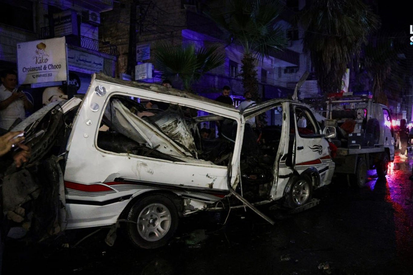 Şam'da yolcu minibüsünde patlama: 2 ölü 13 yaralı