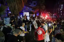Li Şamê di mînîbûseke rêwîyan de teqîn: 2 mirî 13 birîndar