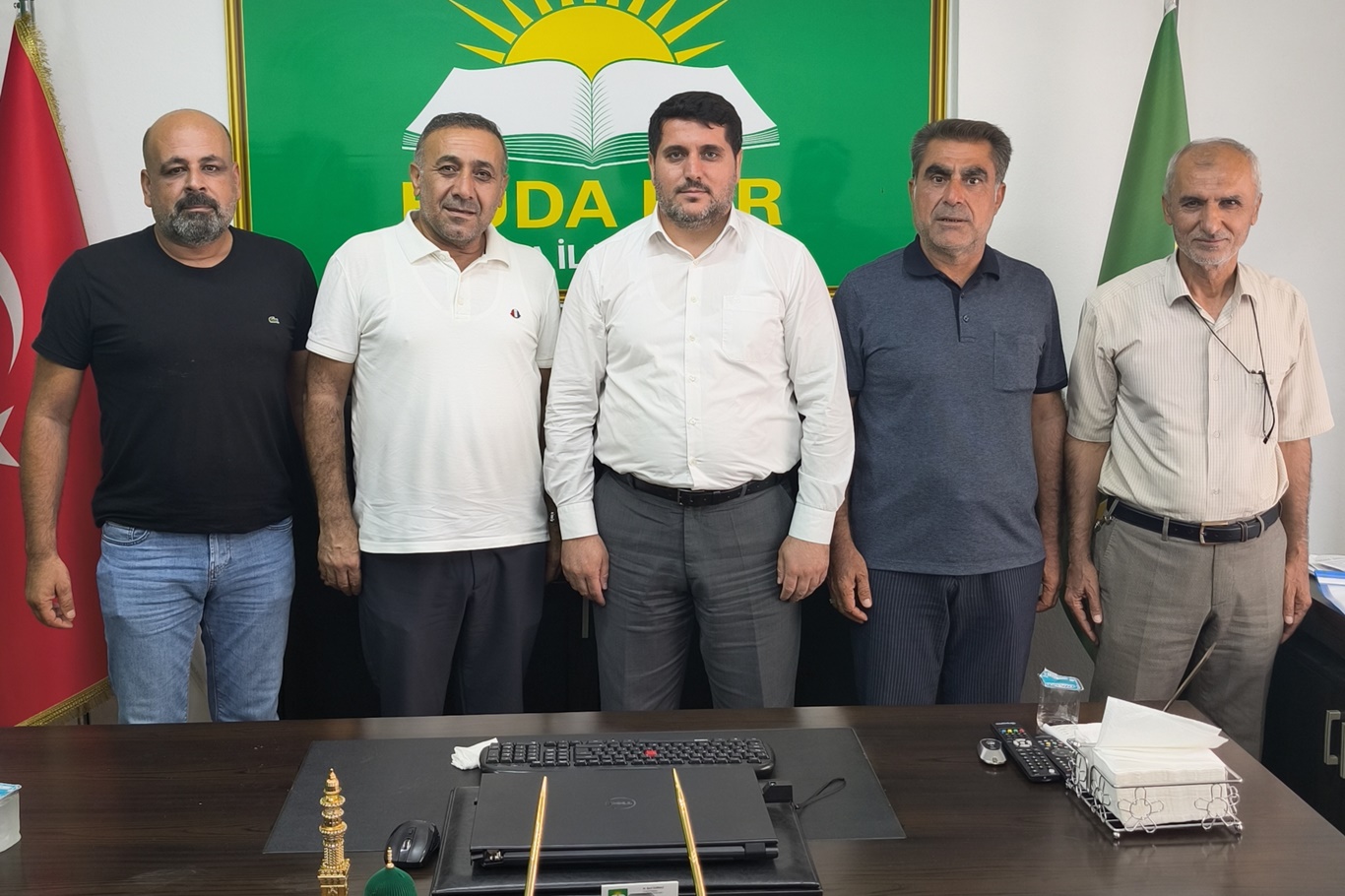 Antalya Batmanlılar Derneğinden HÜDA PAR’a ziyaret