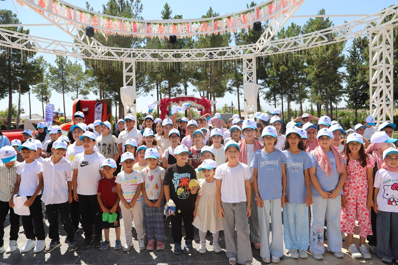 Battalgazi Belediyesi yaz okulları şenlikle tamamlandı