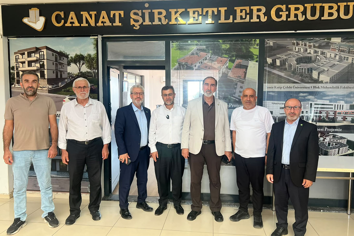 HÜDA PAR Genel Sekreteri Mehmet Hüseyin Yılmaz, İzmir'de esnafı ziyaret etti