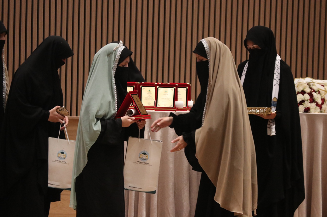 İTTİHADUL ULEMA'dan İstanbul'da hafızlık merasimi