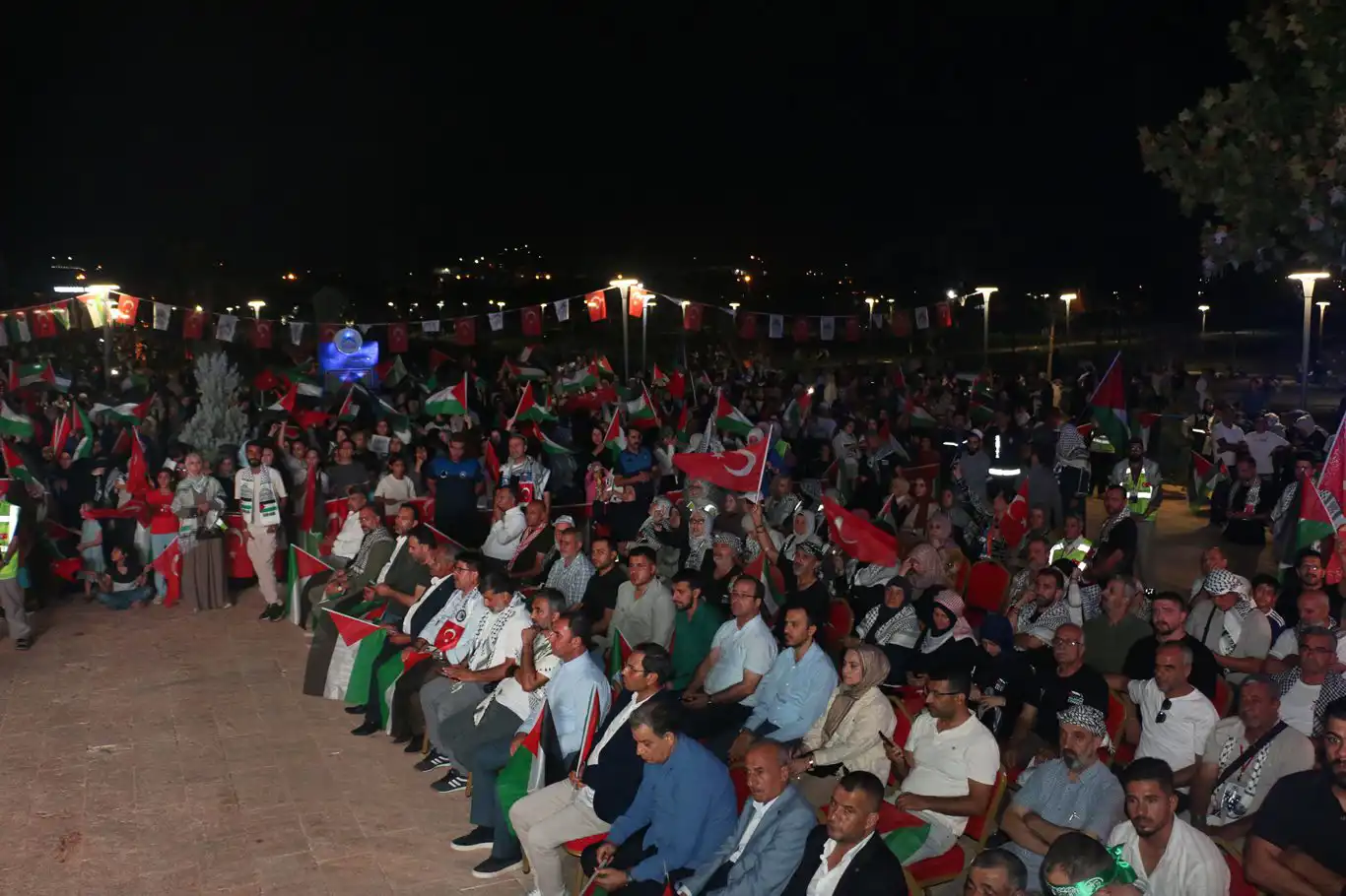 Uluslararası Filistin Konvoyu Şanlıurfa’da karşılandı