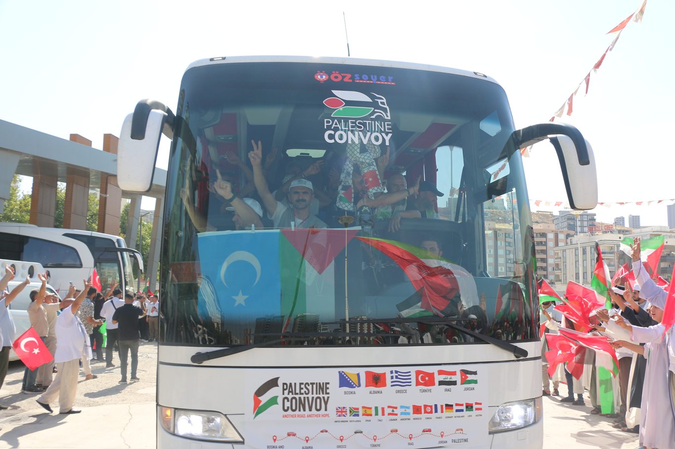 Uluslararası Filistin Konvoyu Şanlıurfa’da karşılandı