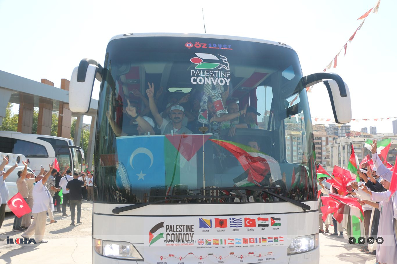 Thousands gather in Şanlıurfa to stand with International Palestine Convoy
