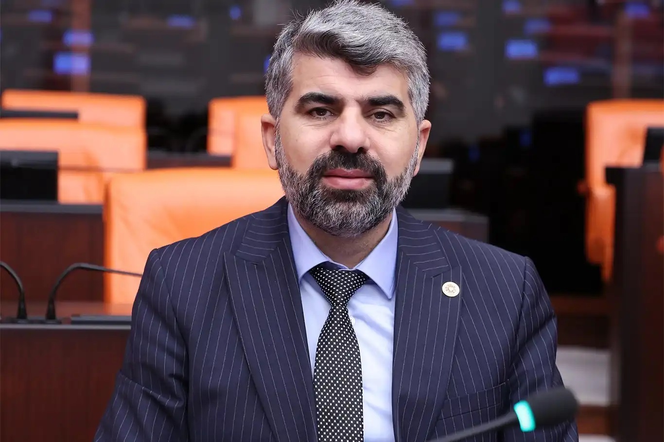 النائب دينتش: يجب كشف ملابسات عملية هايمانا عبر تحقيق مستقل