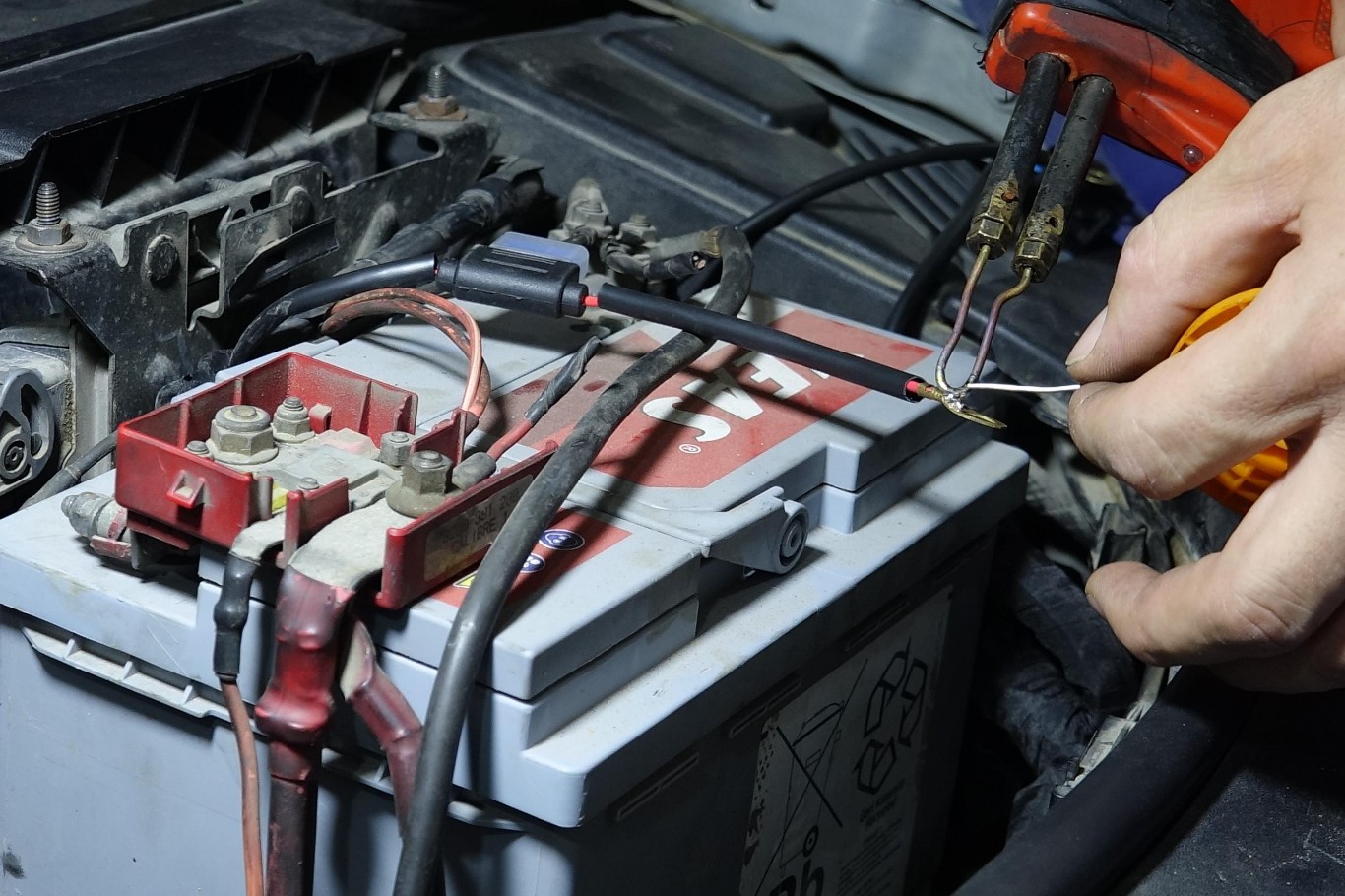 Sıcak havalarda araç kullanırken hararete dikkat!