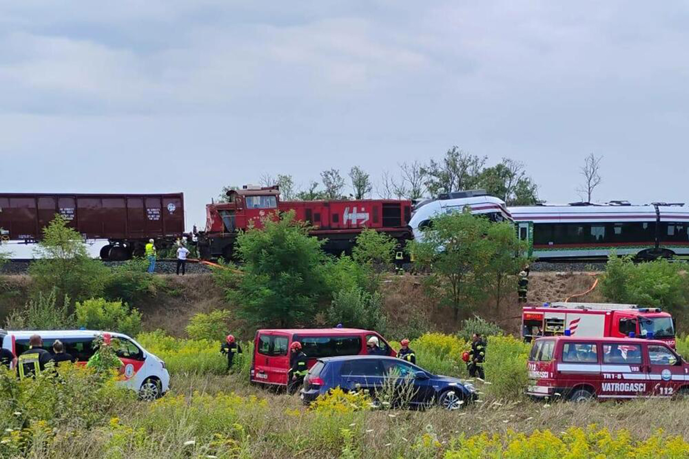 Hırvatistan’da tren kazası: 6’sı ağır 20 yaralı