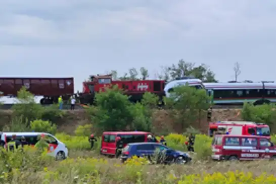 Hırvatistan’da tren kazası: 6’sı ağır 20 yaralı