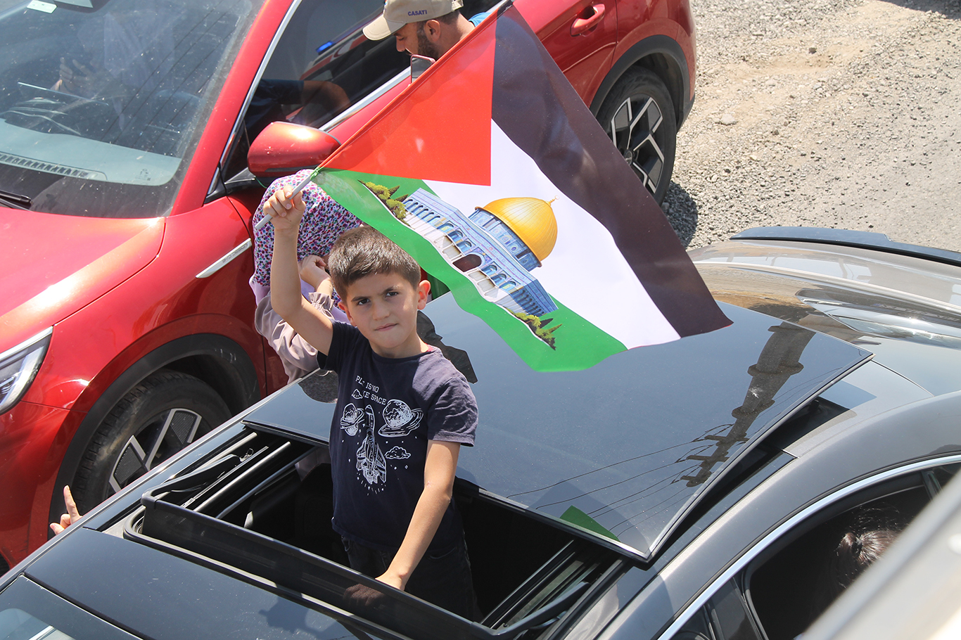Bosna Hersek'ten yola çıkan Filistin Konvoyu Diyarbakır'da coşkuyla karşılandı