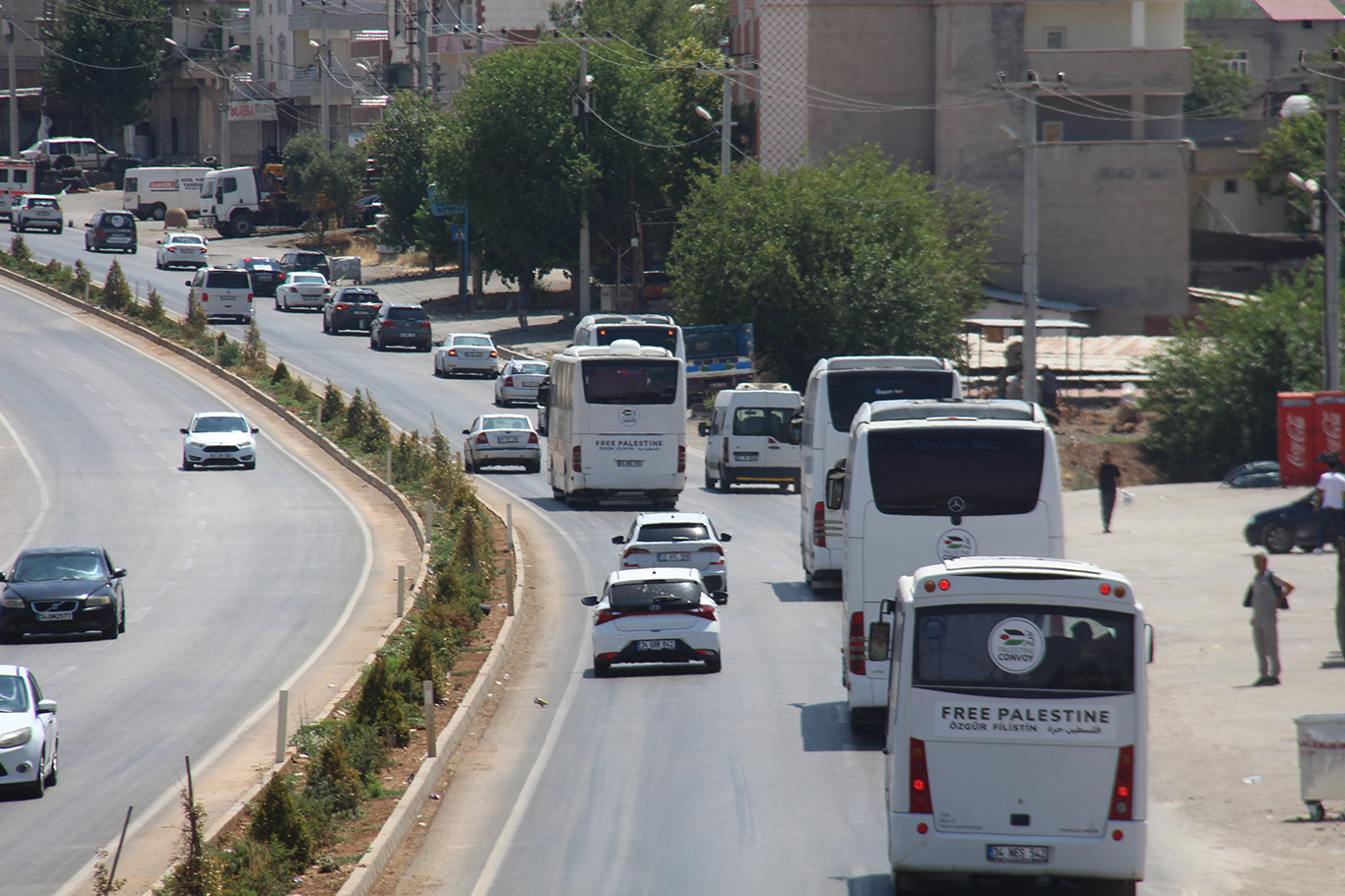 Filistin Konvoyu Diyarbakır’dan Mardin’e uğurlandı