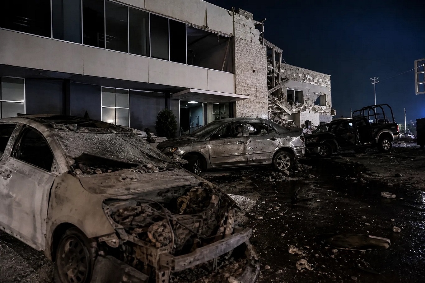 Car bomb attack on police station in Mexico leaves 10 injured, two critically hurt