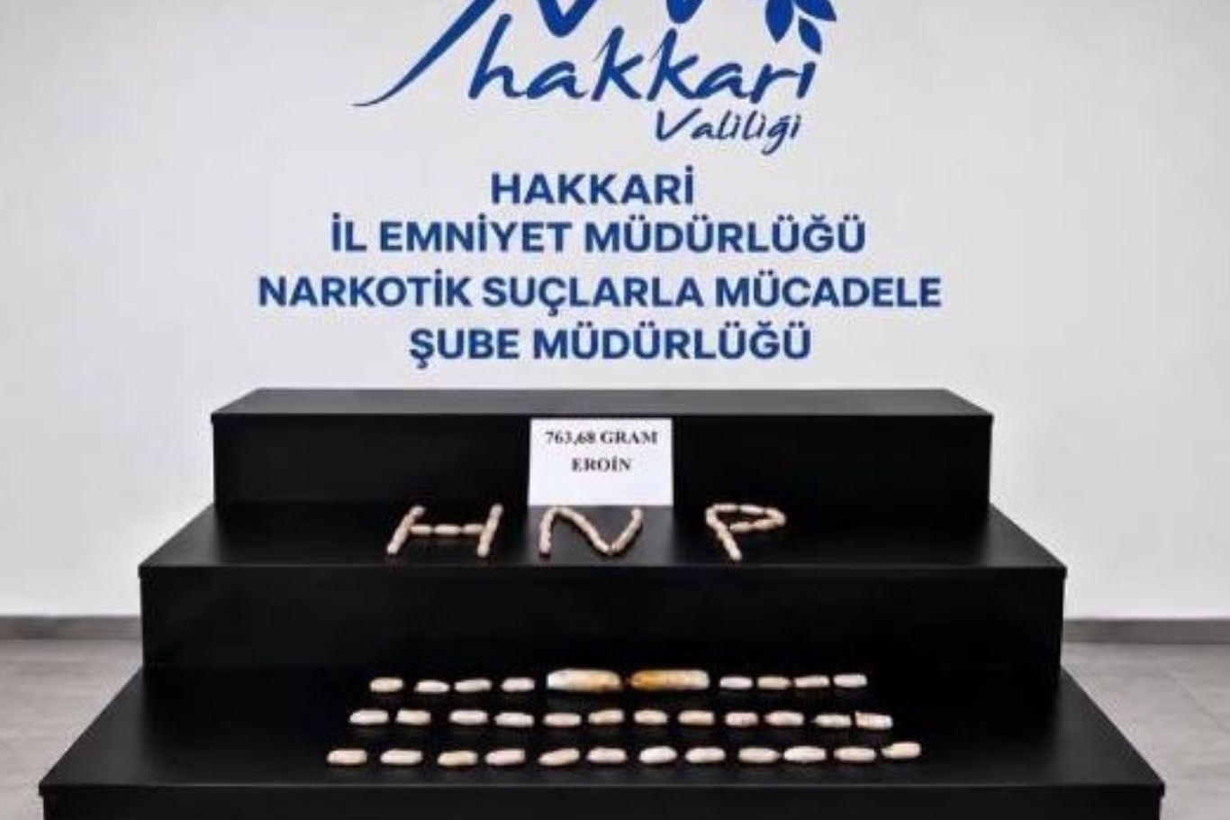 Li Colemêrgê, di zikê du şikdarên Îranî de 763 gram eroîn hat dîtin